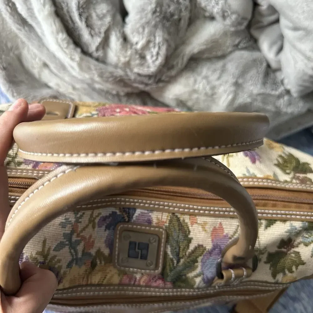 RARE VINTAGE LEISURE LUGGAGE CARRYON DUFFEL WEEKEND TRAVEL BAG NWT MACY'S